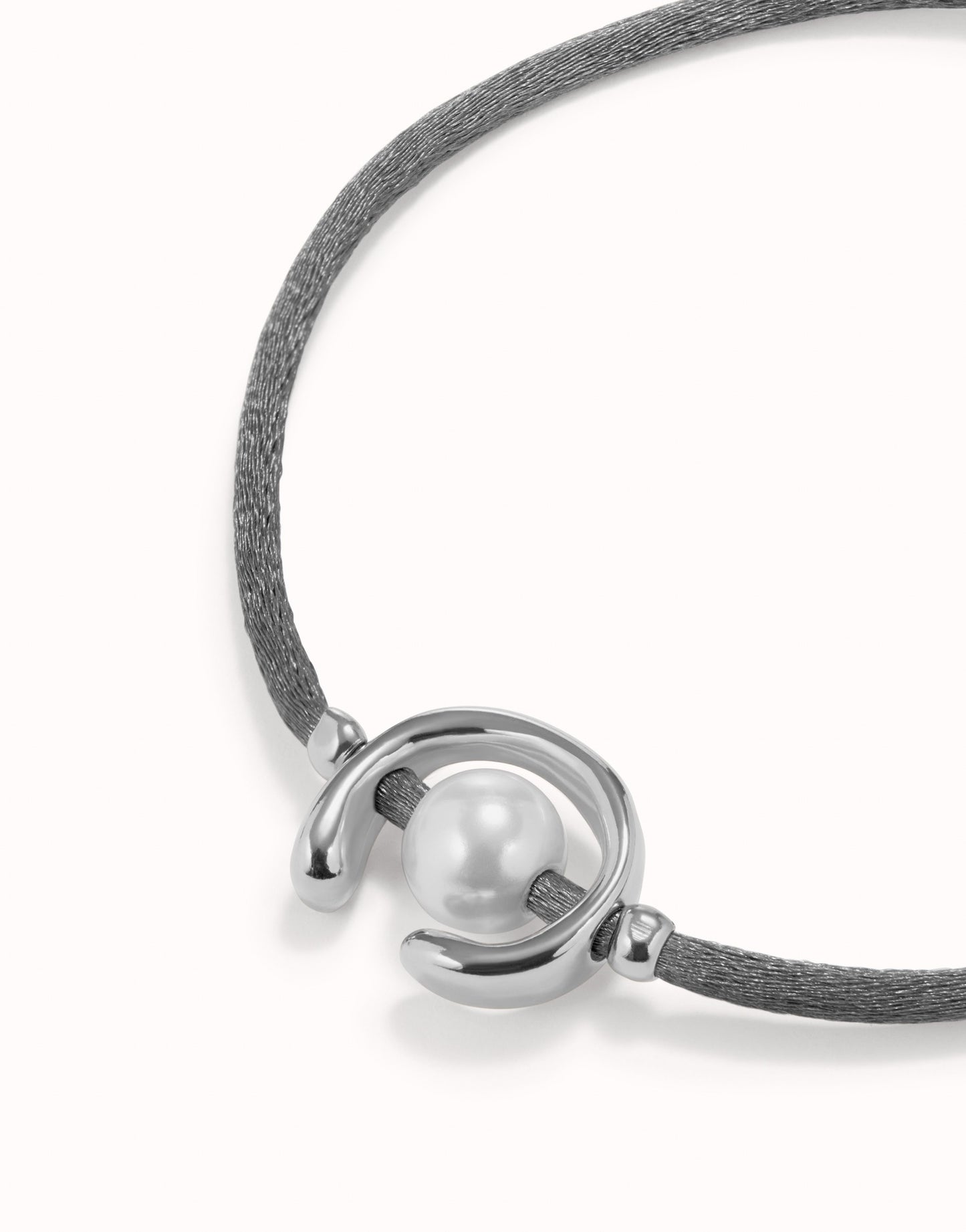 UNO de 50 Ser Diferente Gray w/Silver Pearl Bracelet